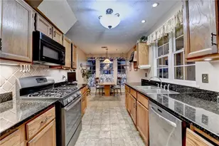 2531 Inverloch Cir, Duluth, GA 30096 - Photo 16