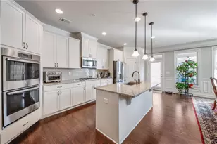 2616 Vintage Dr, Alpharetta, GA 30009 - Photo 4