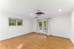 1495 Spalding Dr, Sandy Springs, GA 30350 - Photo 30