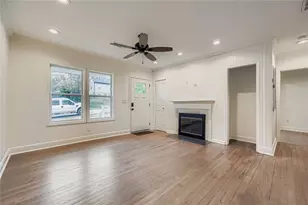 1688 Oak Knoll Cir SE, Atlanta, GA 30315 - Photo 4