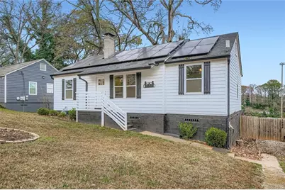 1688 Oak Knoll Circle SE, Atlanta, GA 30315 - Photo 2