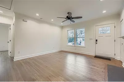 1688 Oak Knoll Circle SE, Atlanta, GA 30315 - Photo 6