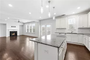 5425 Mirror Lake Dr, Cumming, GA 30028 - Photo 28