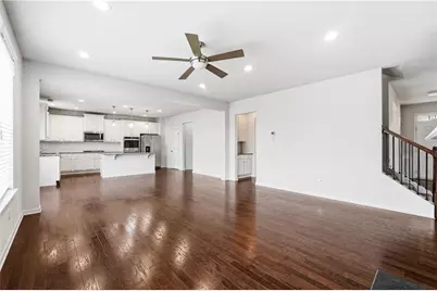 5425 Mirror Lake Drive, Cumming, GA 30028 - Photo 32