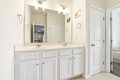 5425 Mirror Lake Drive, Cumming, GA 30028 - Photo 16