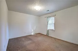 302 Douglas St, Cartersville, GA 30120 - Photo 18