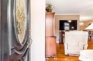 116 Wilson Cir, Carrollton, GA 30117 - Photo 4