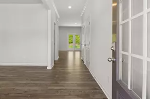 1029 Lost Creek Pkwy, Dallas, GA 30132 - Photo 2