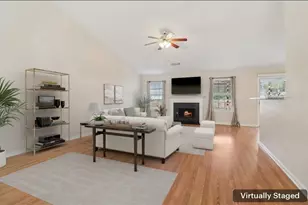 1038 River Plantation Dr, Woodstock, GA 30188 - Photo 4