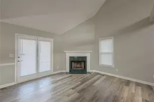 1835 Watercrest Cir, Lawrenceville, GA 30043 - Photo 6