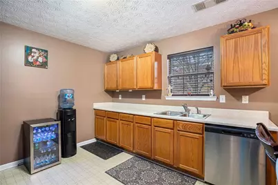 1777 Cutters Mill Way, Lithonia, GA 30058 - Photo 10