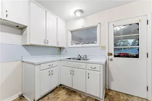 2309 Bryant Dr, Atlanta, GA 30344 - Photo 14