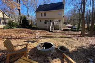 141 Hunting Creek Dr, Marietta, GA 30068 - Photo 2