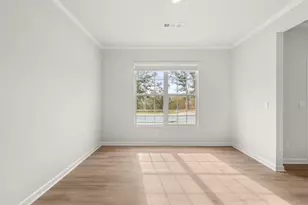 1039 Lost Creek Pkwy, Dallas, GA 30132 - Photo 6