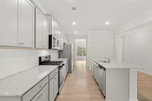 1039 Lost Creek Pkwy, Dallas, GA 30132 - Photo 16