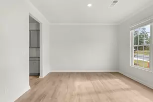 1039 Lost Creek Pkwy, Dallas, GA 30132 - Photo 4