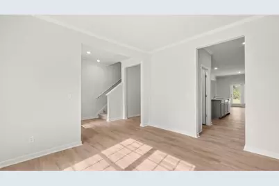 1039 Lost Creek Parkway, Dallas, GA 30132 - Photo 8