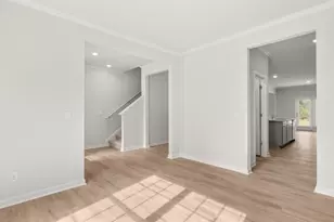 1039 Lost Creek Pkwy, Dallas, GA 30132 - Photo 8