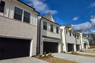 1841 Copelyn Reese Ln, Lawrenceville, GA 30043 - Photo 4