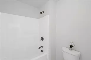 3915 Estates Path, Cumming, GA 30040 - Photo 40