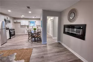 4357 Denise Dr, Decatur, GA 30035 - Photo 8