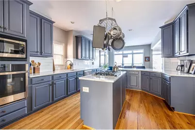 2454 Vivian Circle, Decatur, GA 30030 - Photo 10