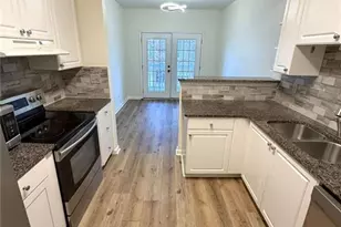 6115 Woodland Ln, Alpharetta, GA 30009 - Photo 14