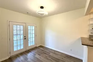 6115 Woodland Ln, Alpharetta, GA 30009 - Photo 4