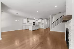 7201 Maple Brook Ln, Flowery Branch, GA 30542 - Photo 8