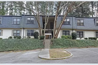 40 Glenald Way NW, Atlanta, GA 30327 - Photo 1