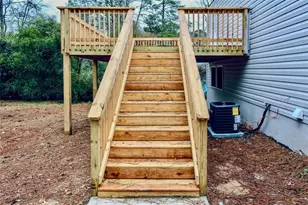 3591 Bramblevine Cir, Lithonia, GA 30038 - Photo 16