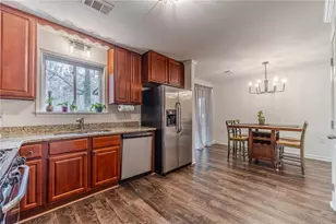 30 Saratoga Dr, Lawrenceville, GA 30044 - Photo 14