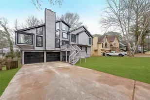 2541 Deer Isle Cove Cove, Lawrenceville, GA 30044 - Photo 2