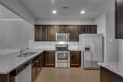 1024 Haley Woods Lane, Lawrenceville, GA 30043 - Photo 10