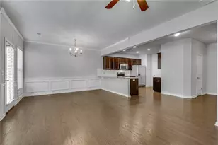 1024 Haley Woods Ln, Lawrenceville, GA 30043 - Photo 18