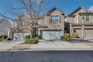 1024 Haley Woods Ln, Lawrenceville, GA 30043 - Photo 2