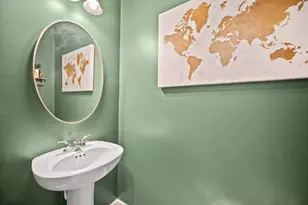 315 Pinewood Dr, Woodstock, GA 30189 - Photo 2