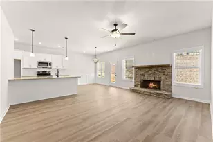 6405 River Plantation Dr, Lula, GA 30554 - Photo 8