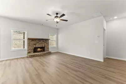 6405 River Plantation Drive, Lula, GA 30554 - Photo 10