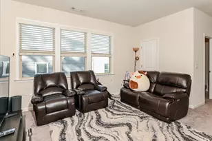 4245 Grandview Pointe Wy, Cumming, GA 30028 - Photo 4