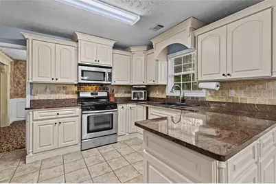 1480 Bramlett Forest Trail, Lawrenceville, GA 30045 - Photo 16