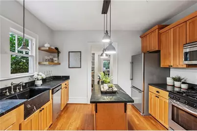 29 Hillside Avenue NE, Marietta, GA 30060 - Photo 8