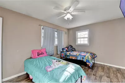 302 Holly Lane, Gainesville, GA 30501 - Photo 18