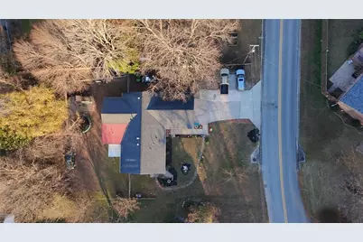 302 Holly Lane, Gainesville, GA 30501 - Photo 44