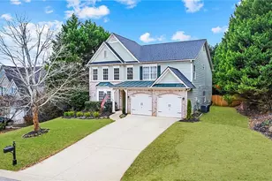 211 Woodview Ln, Woodstock, GA 30188 - Photo 2