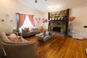 3695 Winterberry Ln, Snellville, GA 30039 - Photo 14