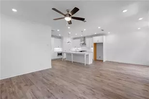 818 Dodd Trl, Buford, GA 30518 - Photo 18