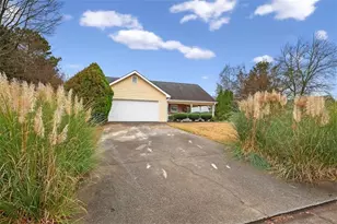 95 Heather Woods Ct, Covington, GA 30016 - Photo 4