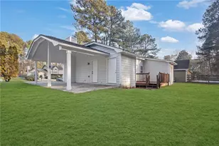 6385 Emerald Pointe Cir, College Park, GA 30349 - Photo 32