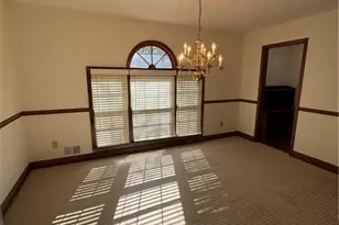 910 Thousand Oaks Dr, Lawrenceville, GA 30043 - Photo 6